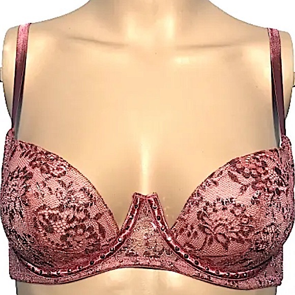 Victorias Secret Bra & Thong - Picture 1 of 4